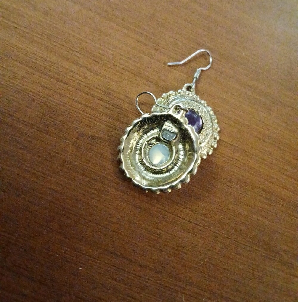 Vintage Gold-Tone Earrings with Purple Gemstone - Women Jewelry - Picture 7 of 7